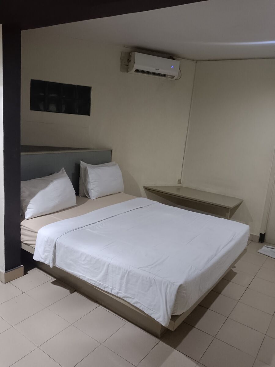 Family Room — spacious room with air conditioning